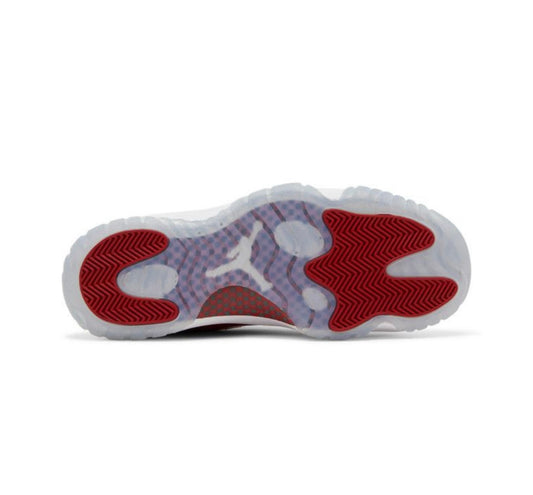 Air jordan 11 cherry white